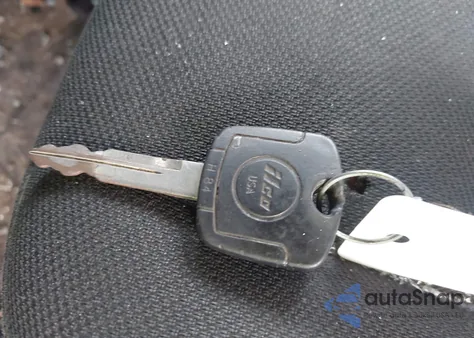 2011 Ford Ranger Xl from USA, damaged, VIN 1FTKR1EE5BPA08582